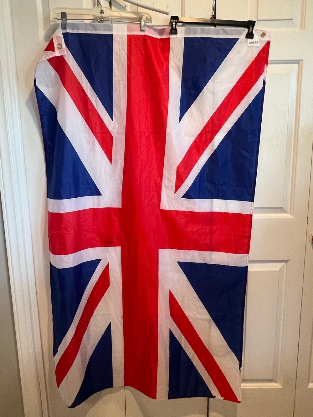 Union Jack🇬🇧Flag- 3x5 foot - Red, White & Blue w 2 Grommets, UK, England